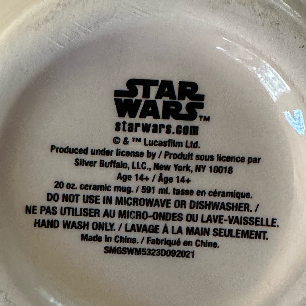 Star Wars Mandalorian - the Child Baby Yoda Grogu - 20 oz Sculpted Mug - Picture 8 of 8